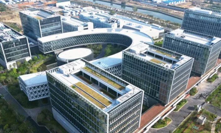 中余建设集团有限公司工程建设服务解析：房建与市政项目施工要点